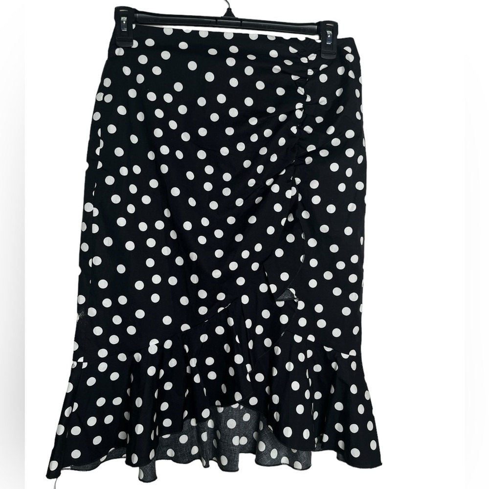 White House Black Market Polka Dot Skirt with wrap detail on front Size 8 - Picture 8 of 9